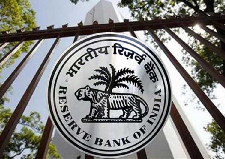 http://www.indiatvnews.com/business/india-rbi-not-for-free-licensing-of-payments-sector-deputy-governor-369705