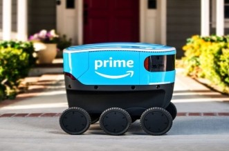 Amazon Scout robot delivery