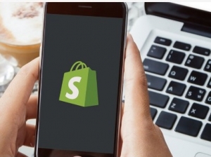 EBANX partners with Shopify in Brazil