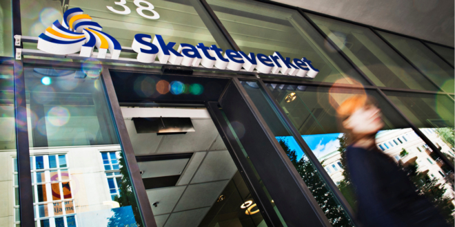 Swedish government mandates debit payment preferences