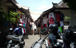 Bali shopping and Indonesian e-commerce